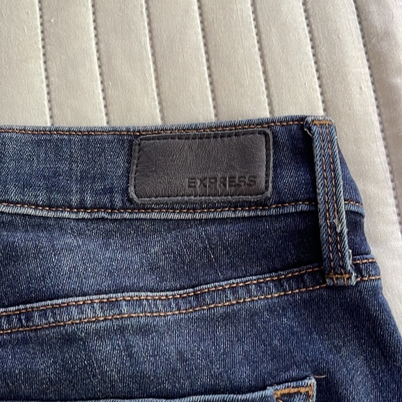 Express Jeans. - Picture 3 of 5